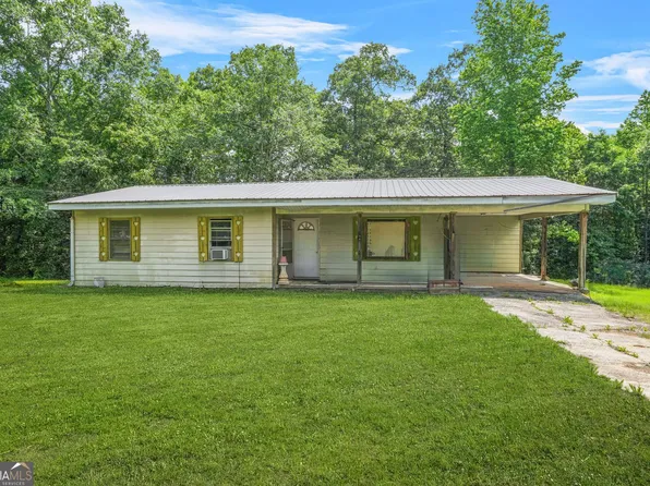 415 Gray Rd, Carrollton, GA 30116