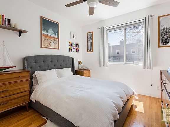 4th image of 965 Kent Ave APT C2