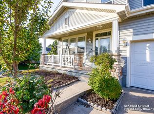 16151 T Cir, Omaha, NE 68135