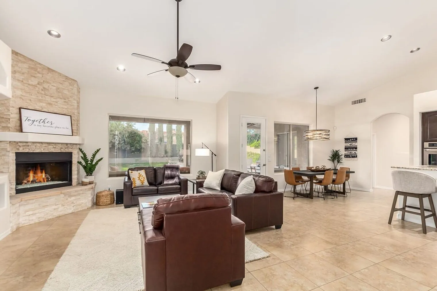 4 bed, 3.0 bath, 2992 sqft, $13,546 — Photo 1