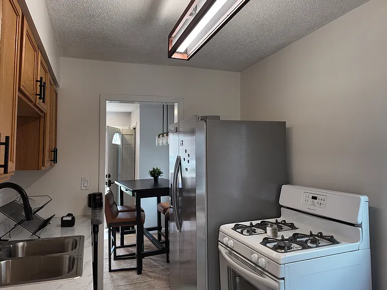 6107 John Daly St — Photo 22