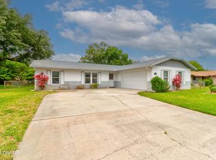 133 N Paul Revere Dr, Daytona Beach, FL 32119