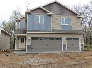 1004 Maplewood Ave SW, Isanti, MN 55040