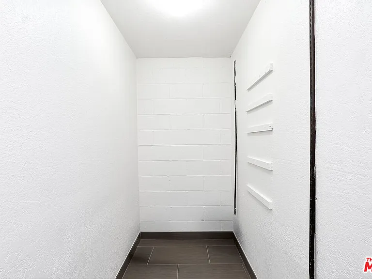 12601 Matteson Ave #7 — Photo 35