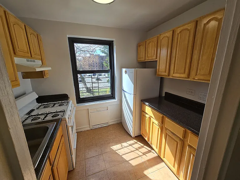 75-20 Bell Blvd #1D — Photo 4