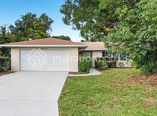 6906 16th Avenue Dr W, Bradenton, FL 34209