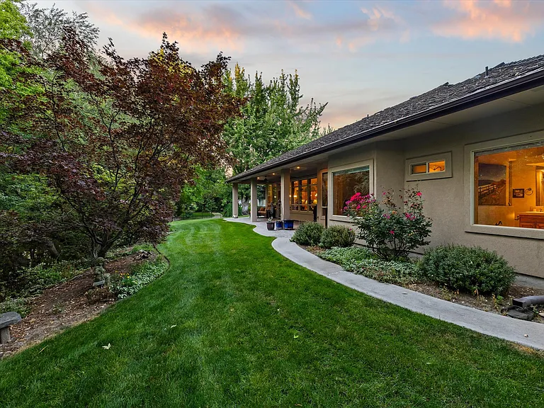 9261 W Bay Stream Ct — Photo 52