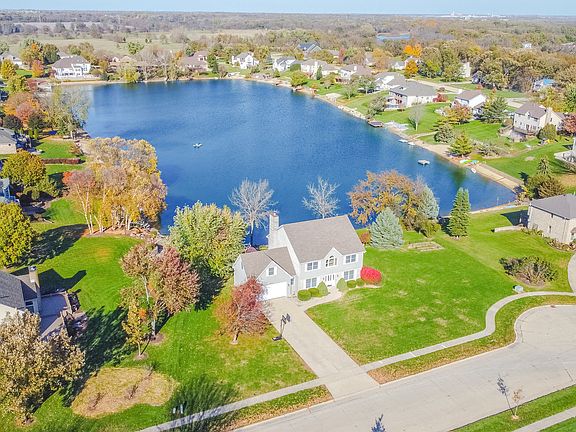 3rd image of 25612 Chipwood Dr
