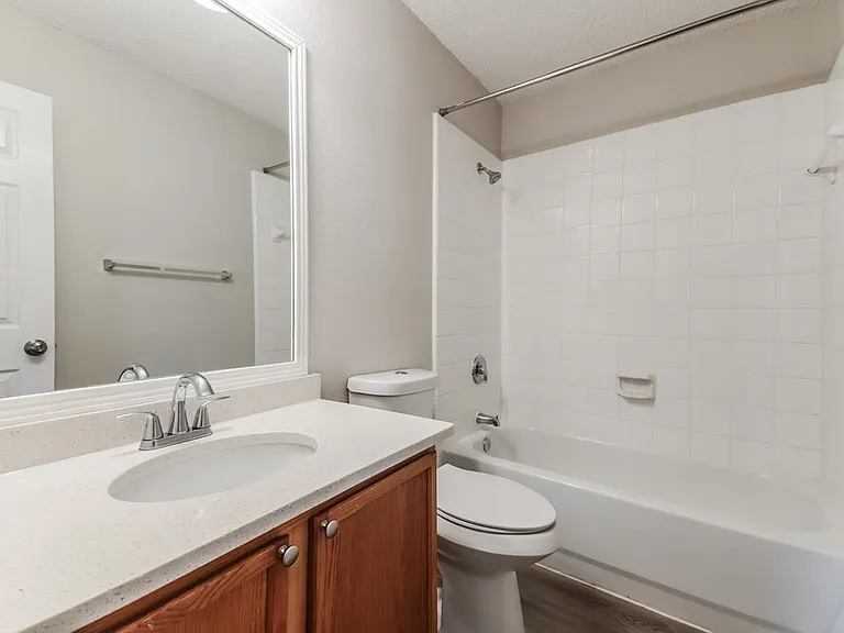 1311 Dakota Trl — Photo 15
