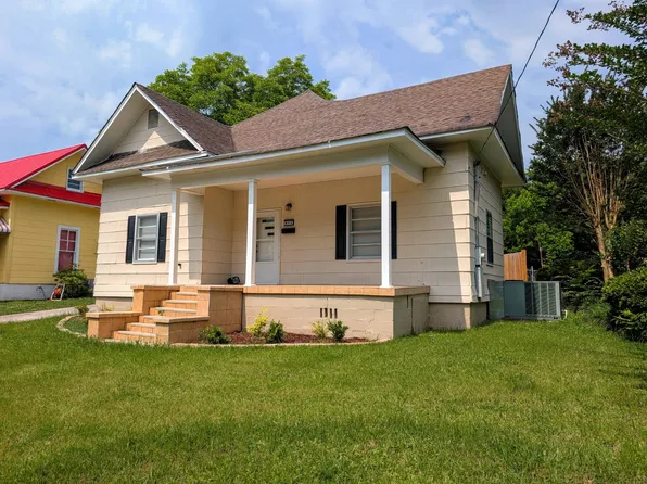 911 S 6th St, Gadsden, AL 35901