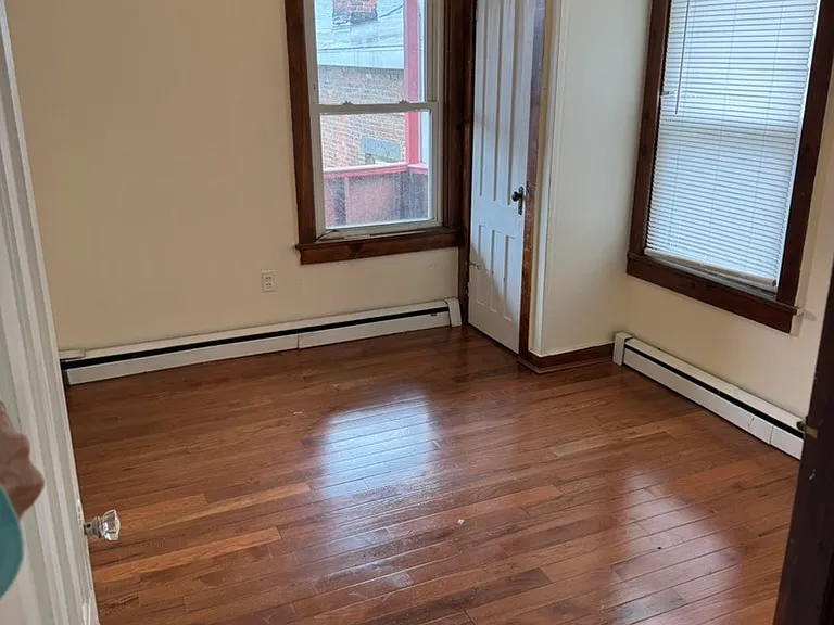 57 North St #1R — Photo 8