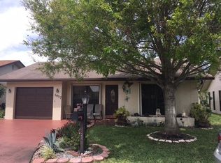 1957 SW 16th Pl, Deerfield Beach, FL 33442
