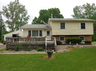 10244 Duffield Rd, Montrose, MI 48457