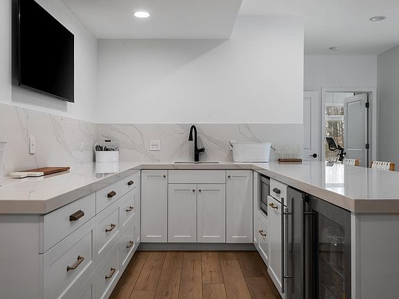5th image of 4910 Grayhawk Blvd