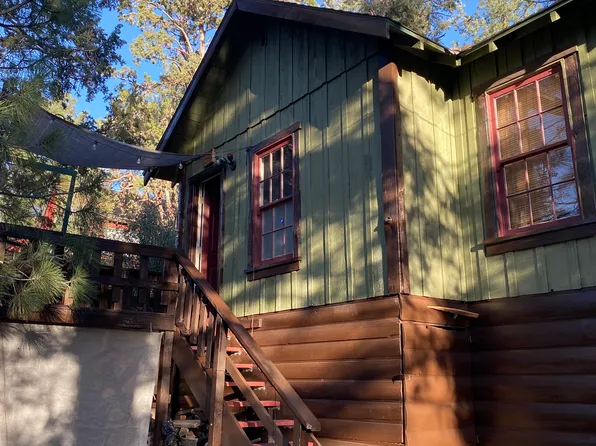 140 E Aeroplane Blvd, Big Bear City, CA 92314