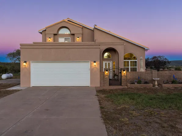 708 Tierra Alegre Ct, Tijeras, NM 87059