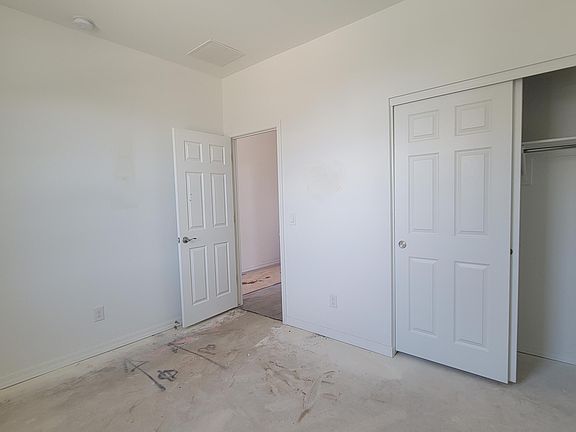 4th image of 37623 N SINGLETREE Drive