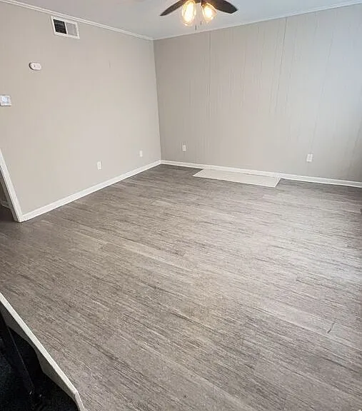 3136 Monterrey Sq — Photo 24