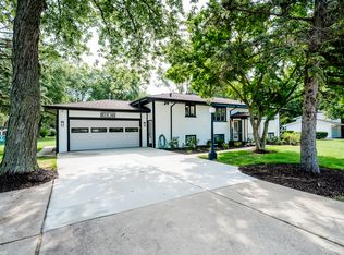 10S141 Plainfield Naperville Rd, Naperville, IL 60564