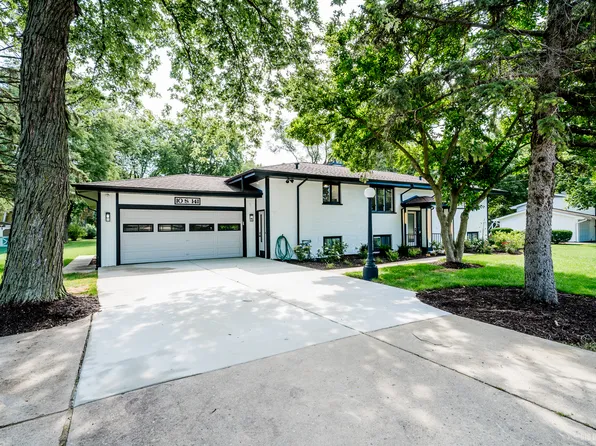 10S141 Plainfield Naperville Rd, Naperville, IL 60564