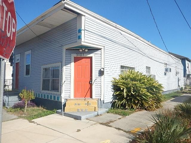 1st image of 3101 Toulouse St