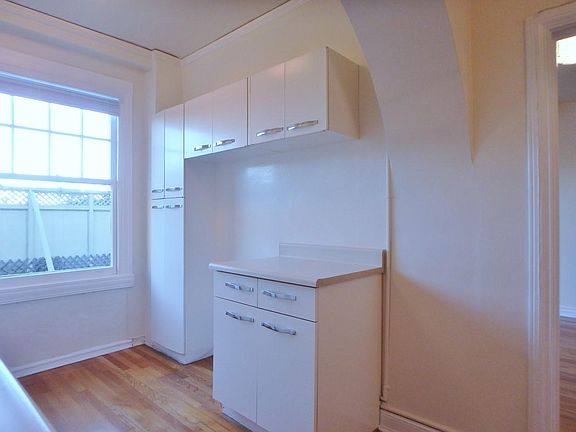 5th image of 1895 Jackson St APT 307