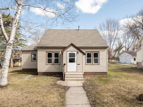 411 1st Ave SE, Glenwood, MN 56334