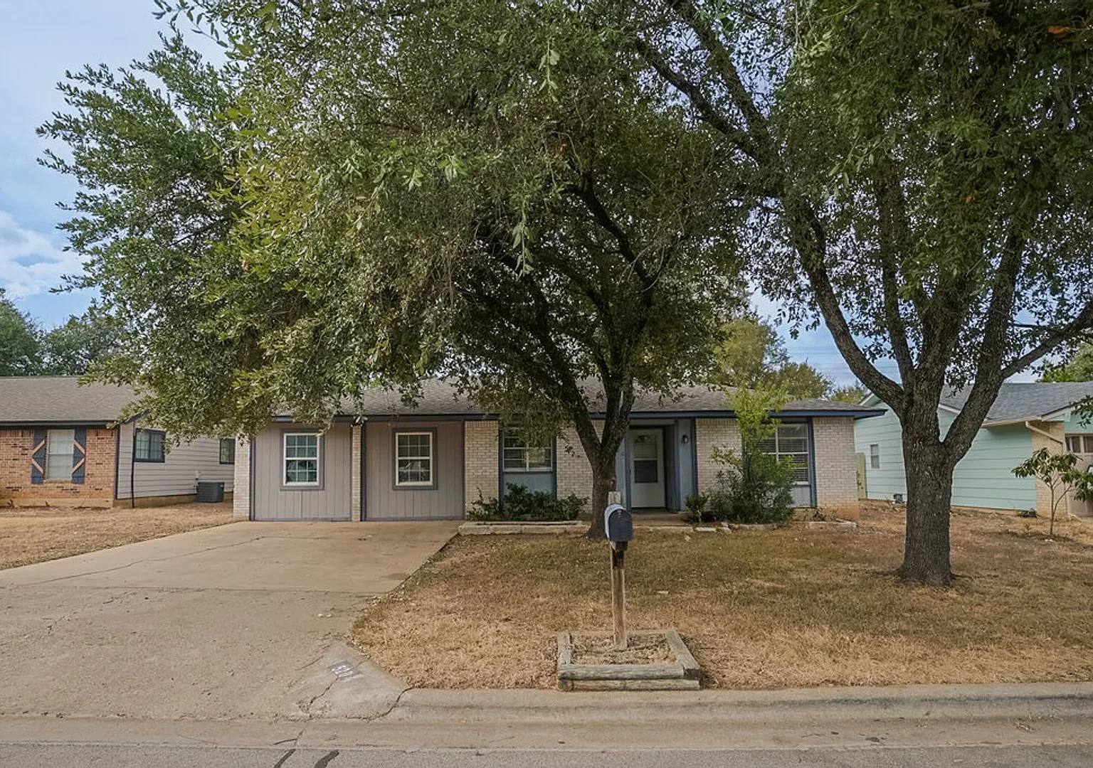 520 Buffalo Pass Round Rock, TX 78681 — Photo 2