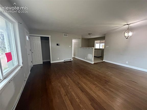 3rd image of 2313 N Meade Ave