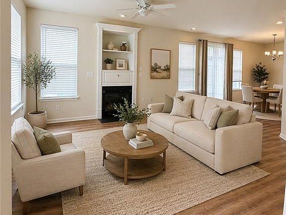 5th image of 1105 Farrcroft Way