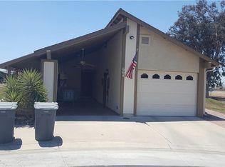664 W Villa Chaparral Rd, San Jacinto, CA 92583