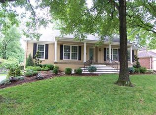 10612 Linn Station Rd, Louisville, KY 40223