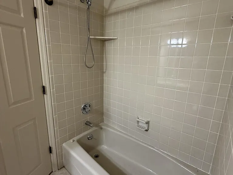 1309 Gray Hawk Rd #C — Photo 20