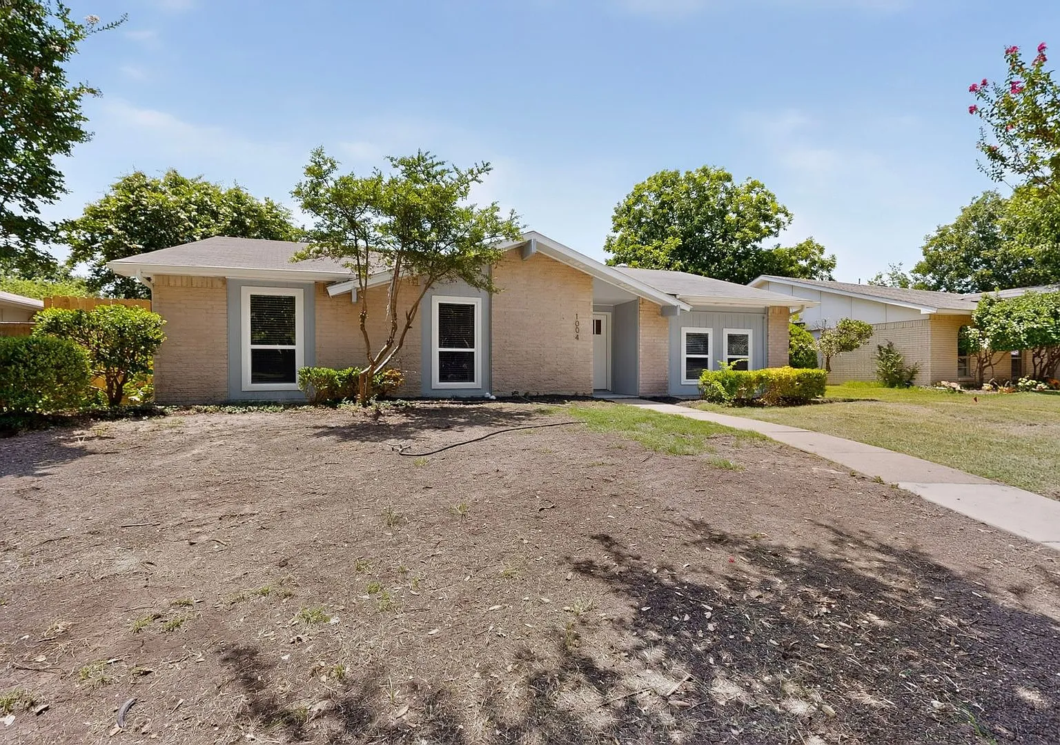 Plano Gem Ready To Be Your Home — Photo 1