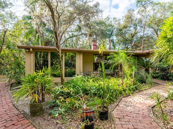 14824 N 23rd St, Lutz, FL 33549