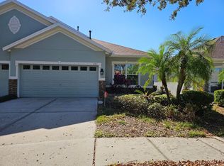 6915 Surrey Oak Dr, Apollo Beach, FL 33572
