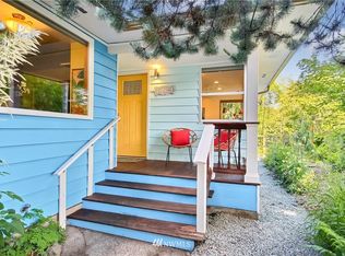 5453 26th Ave SW, Seattle, WA 98106