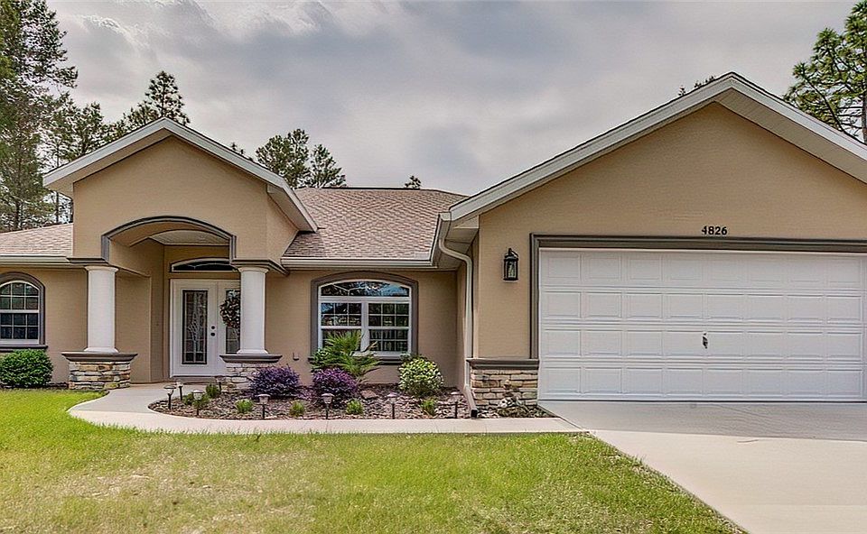 1st image of 4826 W Custer Dr