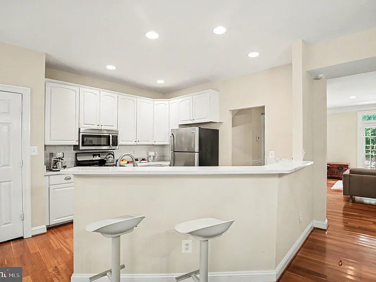 1305 Sundial Dr — Photo 10