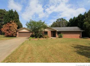 193 Sunfish Dr, Mooresville, NC 28117