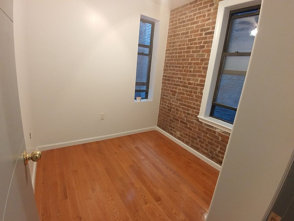 2nd image of 219 Madison St APT 3