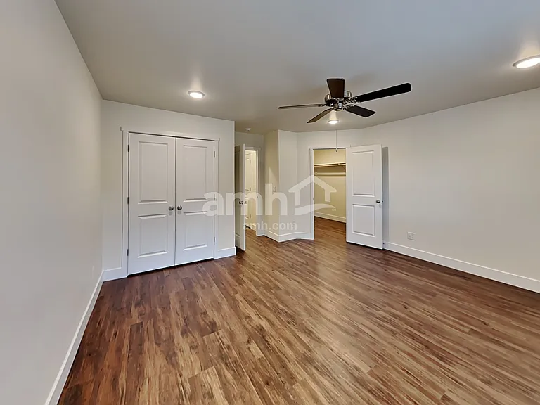 657 Dudley St — Photo 13