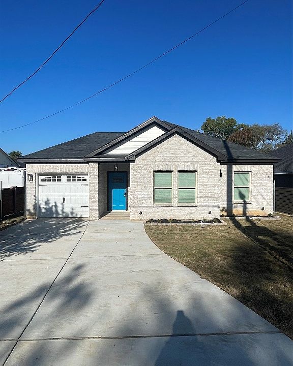1st image of 2325 Echo Lake Dr
