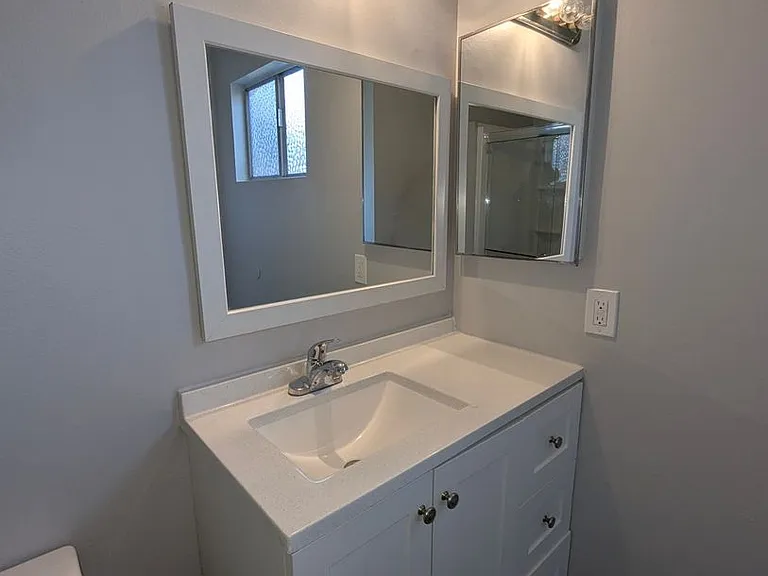 17031 Pinehurst Ln — Photo 28
