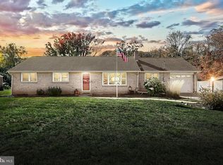 2420 Derry Rd, York, PA 17408