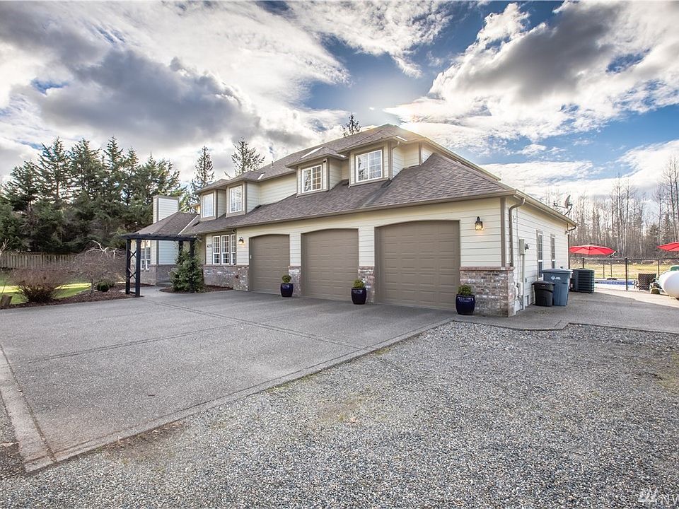 1st image of 4210 227th Avenue Ct E
