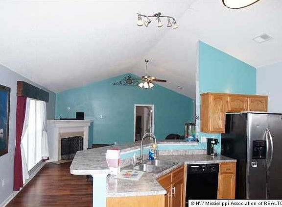 5th image of 7229 Willow Point Dr