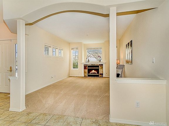3rd image of 22535 SE 45th Ln