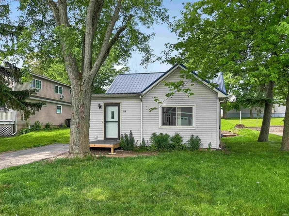 114 S Mulberry St, North Webster, IN 46555