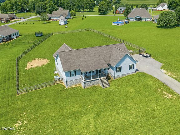 2nd image of 2033 Connie Allen Rd